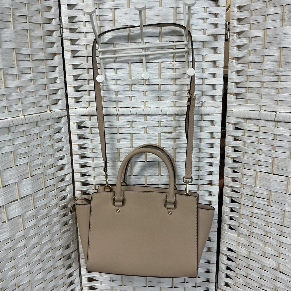 Michael‎ Kors Mercer Medium Satchel Beige Saffiano Leather-Minor Interior Marks - Picture 2 of 13